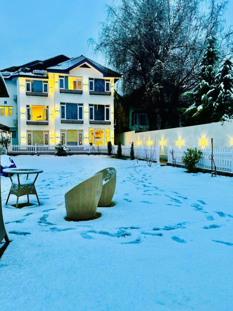 De Elaaf The Luxury Stay Srīnagar Extérieur photo