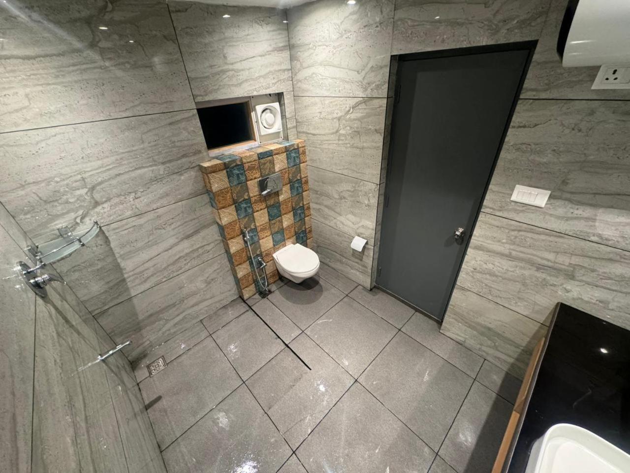 De Elaaf The Luxury Stay Srīnagar Extérieur photo
