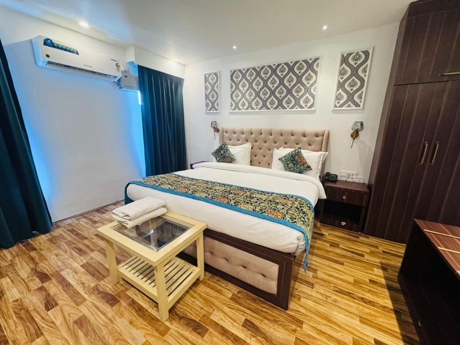 De Elaaf The Luxury Stay Srīnagar Extérieur photo